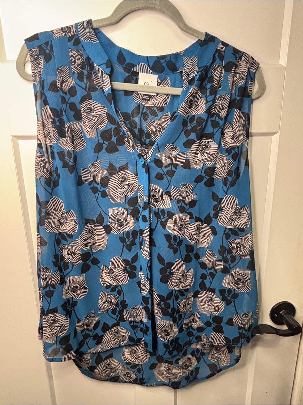 CAbi Blue Floral V-Neck Sleeveless Camisole